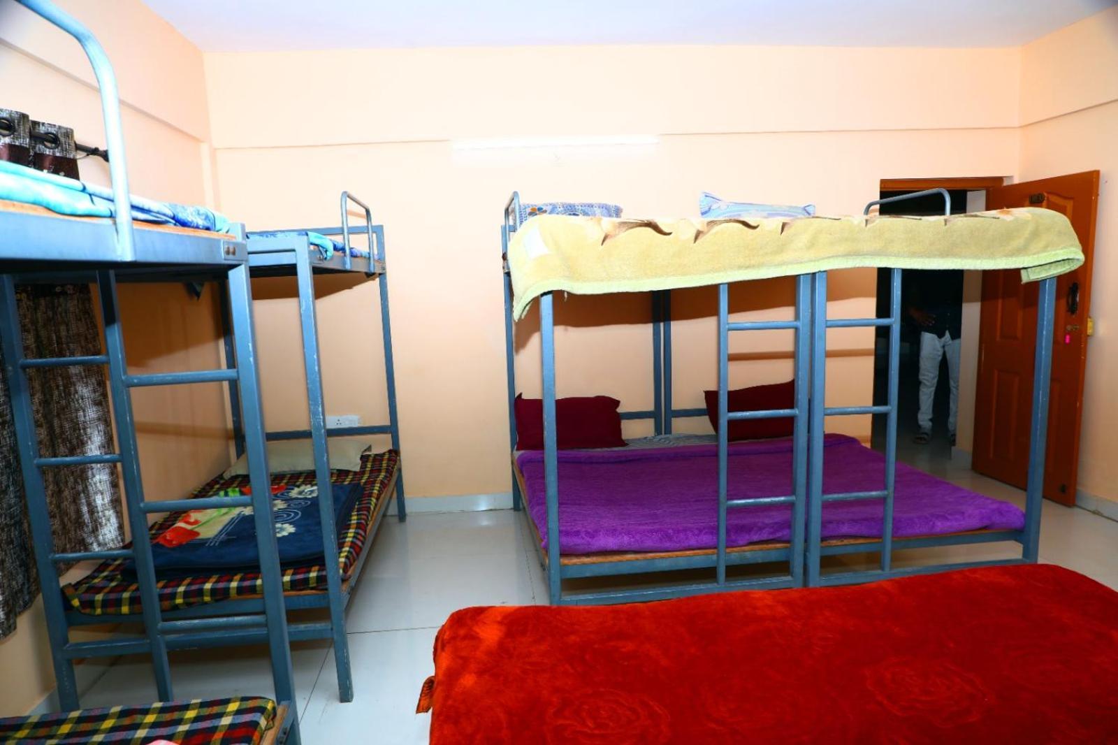 J J Homes Ooty Room photo